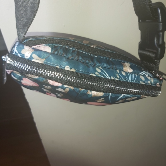Pander Fanny Pack belt bag - Picture 14 of 16